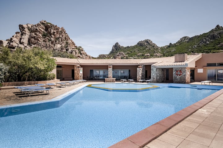 Luminosa Villa Con Vista Sul Mare - Cerdeña