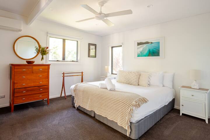 Beach House on Armstrong – Byron Bay-no schoolies gallery image 4