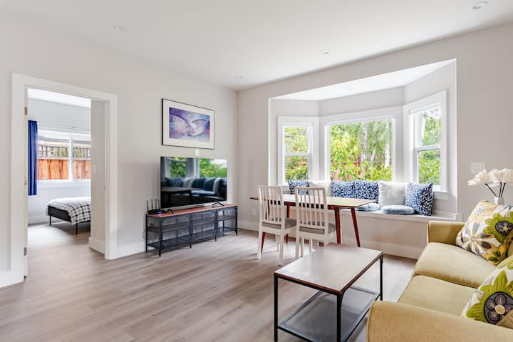 Modern Eco Detached House Near Sv Legends - Palo Alto, CA