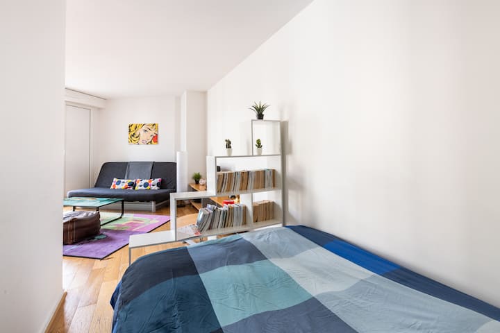 BRIGHT STUDIO PARIS PTE D'ORLEANS