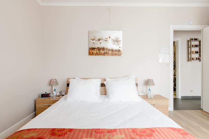 غرفة الضيوف إستر - شخصان