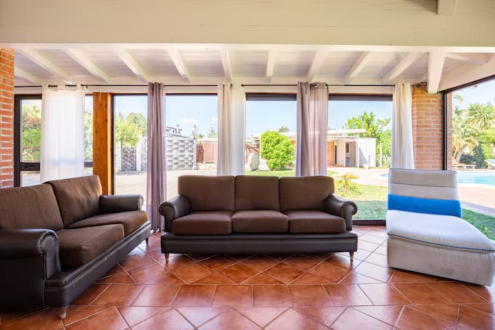 Villa Cocus Cir 19082004c213708