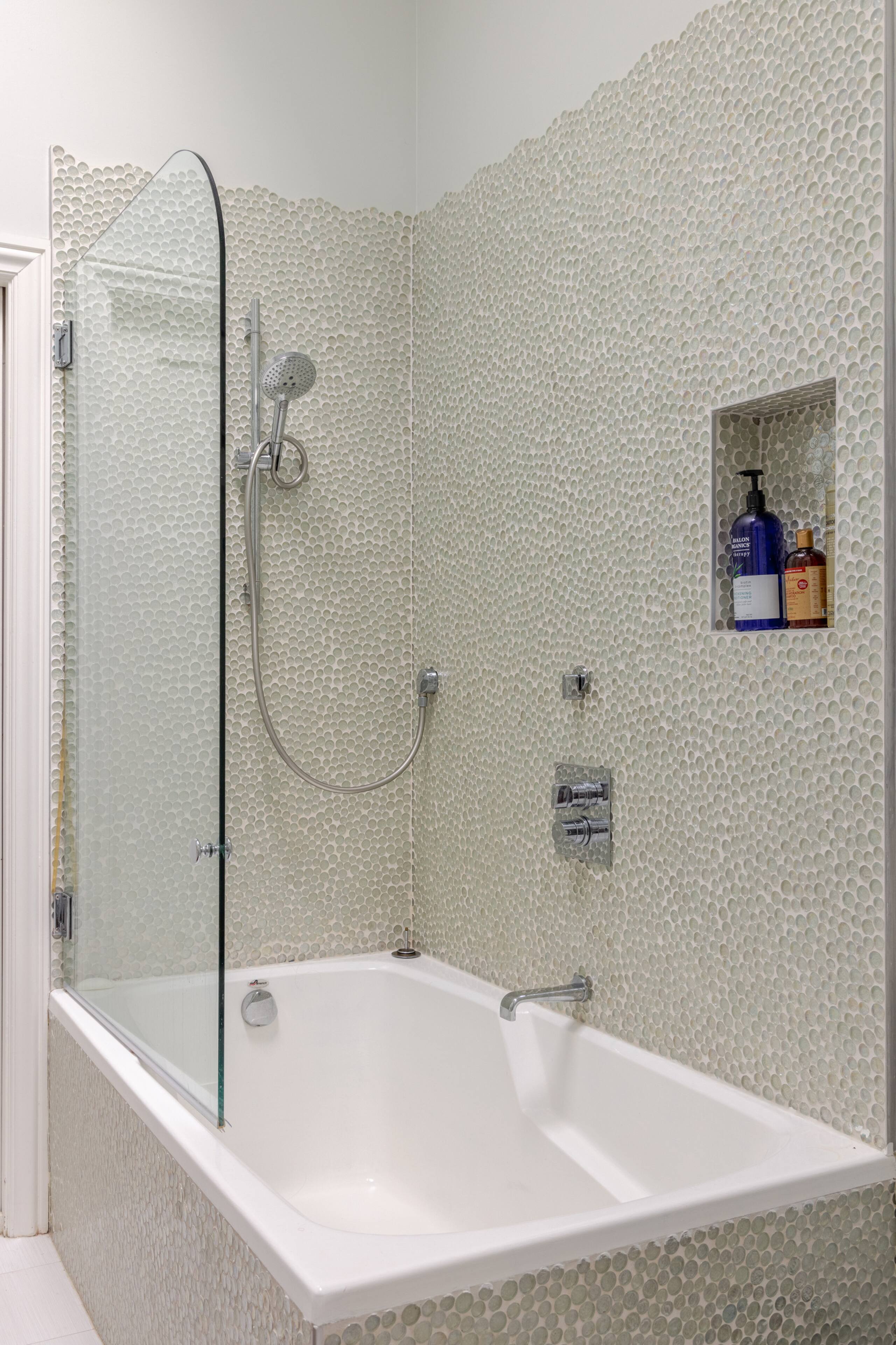 Home in San Francisco · ★4.82 · 4 bedrooms · 4 beds · 3.5 baths - Image 45