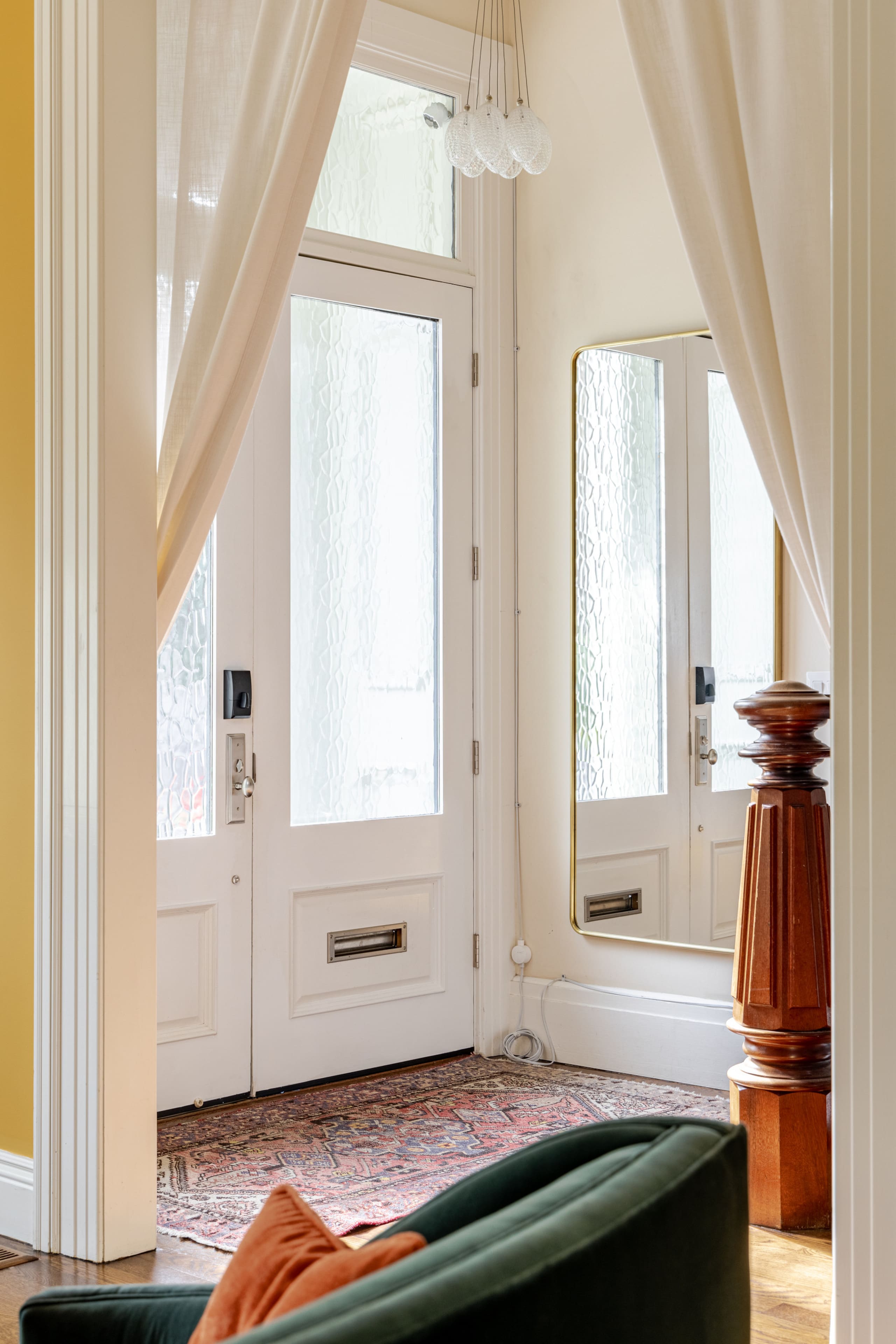 Home in San Francisco · ★4.82 · 4 bedrooms · 4 beds · 3.5 baths - Image 15