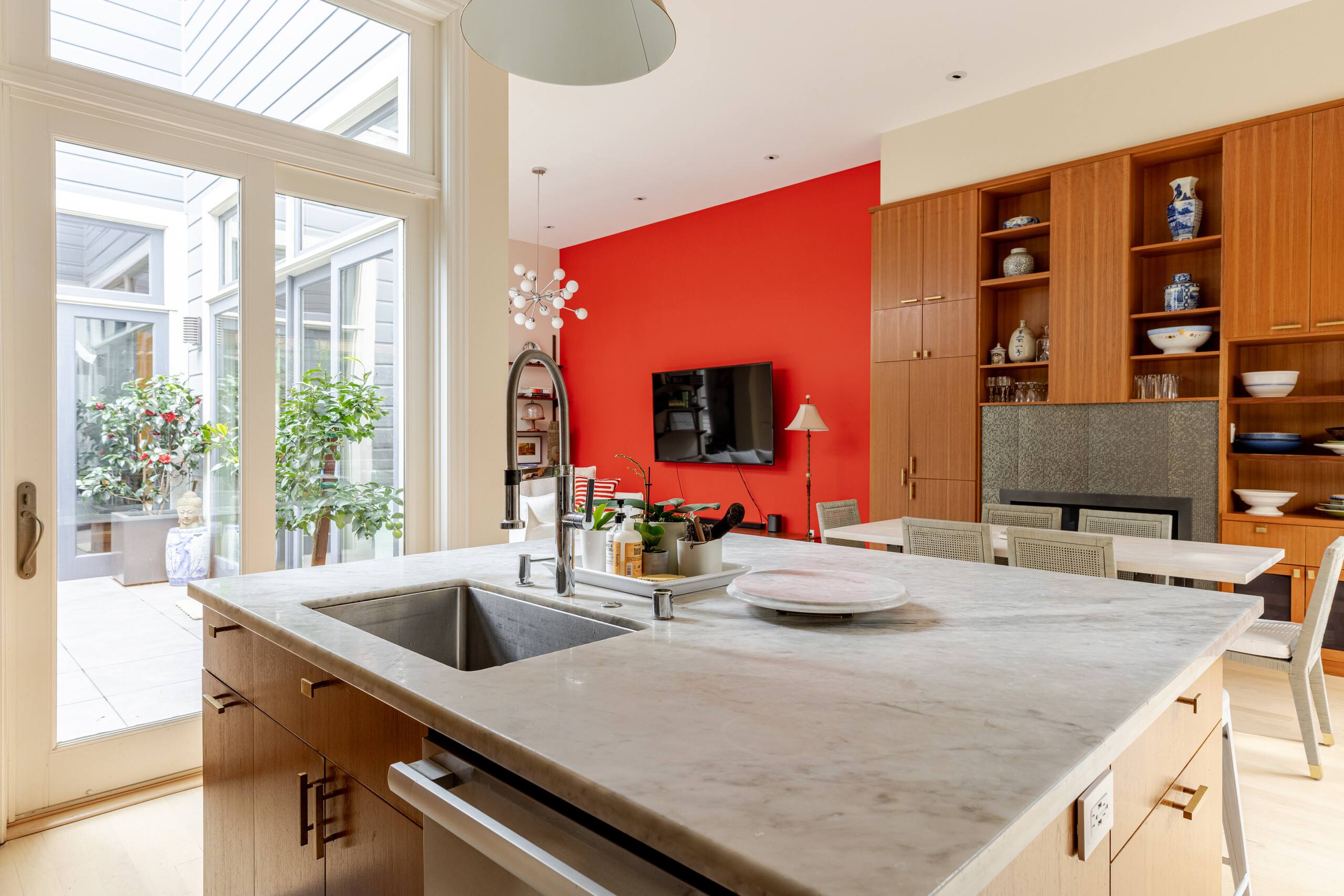 Home in San Francisco · ★4.82 · 4 bedrooms · 4 beds · 3.5 baths - Image 40