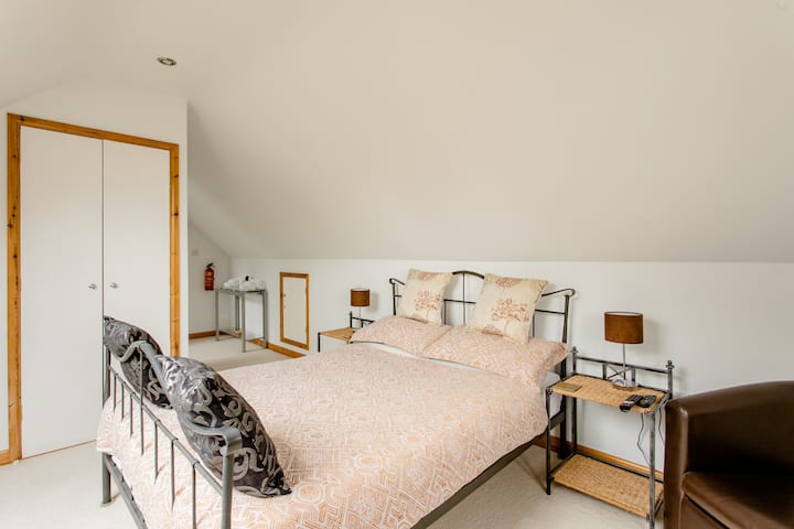 Lanhydrock Room Luxury And Comfortable Sleeps 2/3 - Bodmin