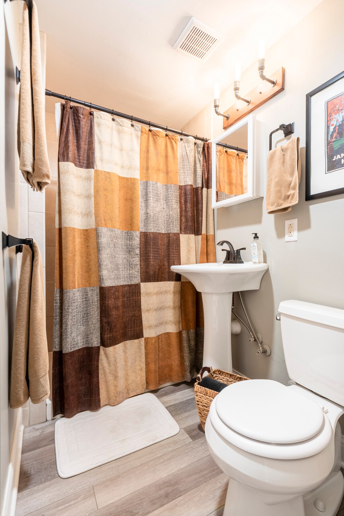 Cozy Quarters