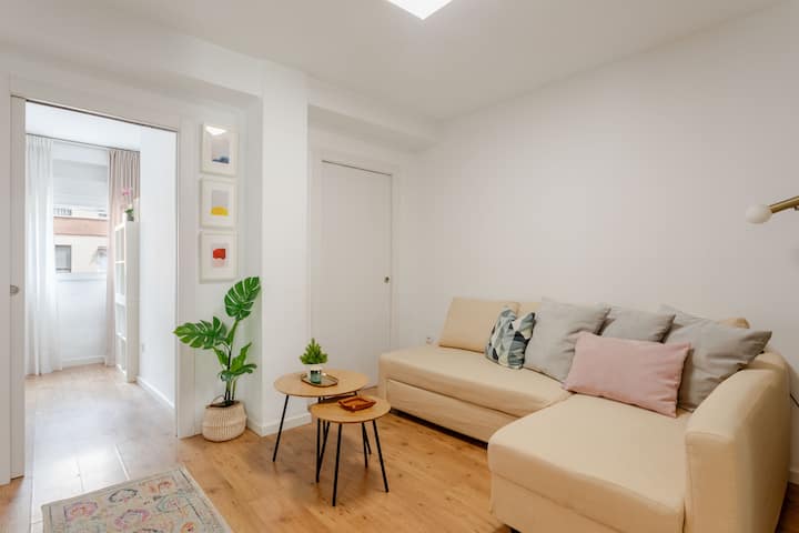 Cozy Stay By The Turia Garden - Torres de Quart