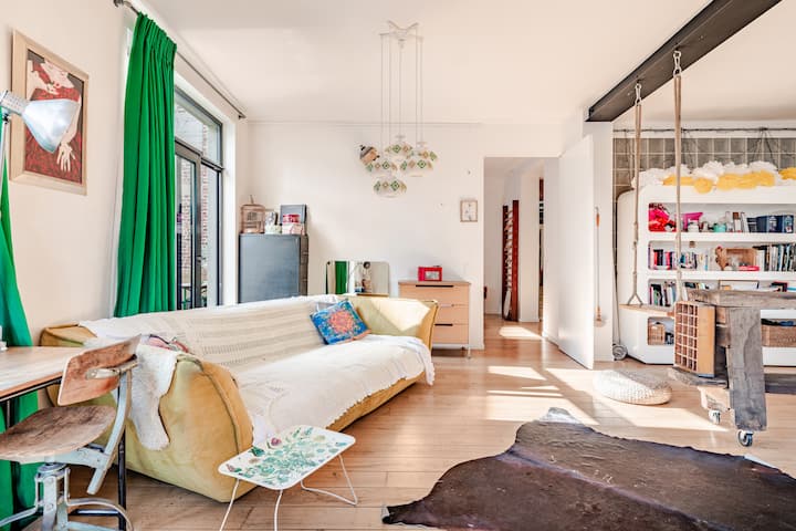 Bright Downtown Loft In Former Workshop - Bruxelles