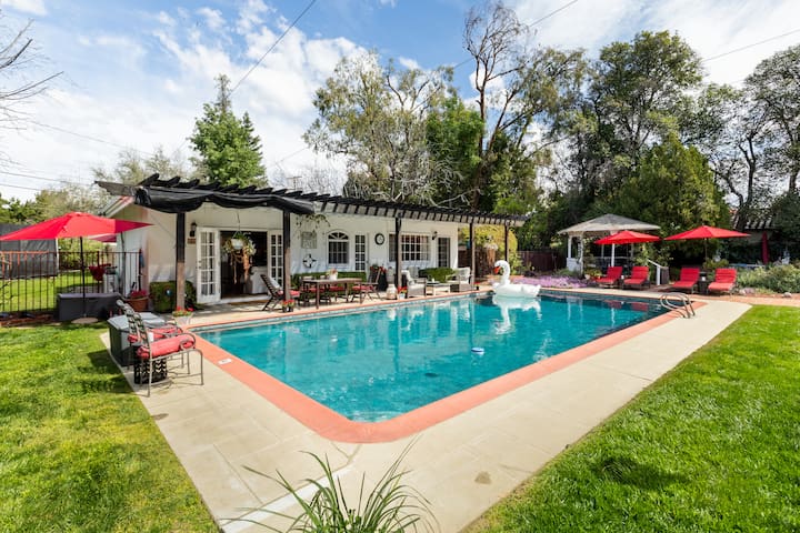 Poolhouse 1 Acre Gated Estate 24/7• Spa•Laundr