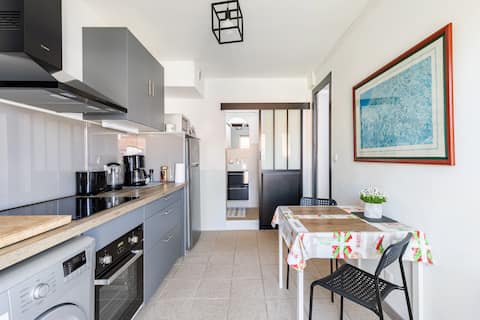 Propriété Airbnb réussie: Cosy apartment in the heart of Hendaye à Hendaye