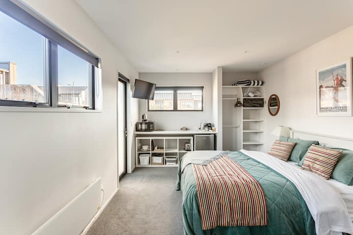 Cosy Studio Northlake Area. Price Reduced For May - Wanaka