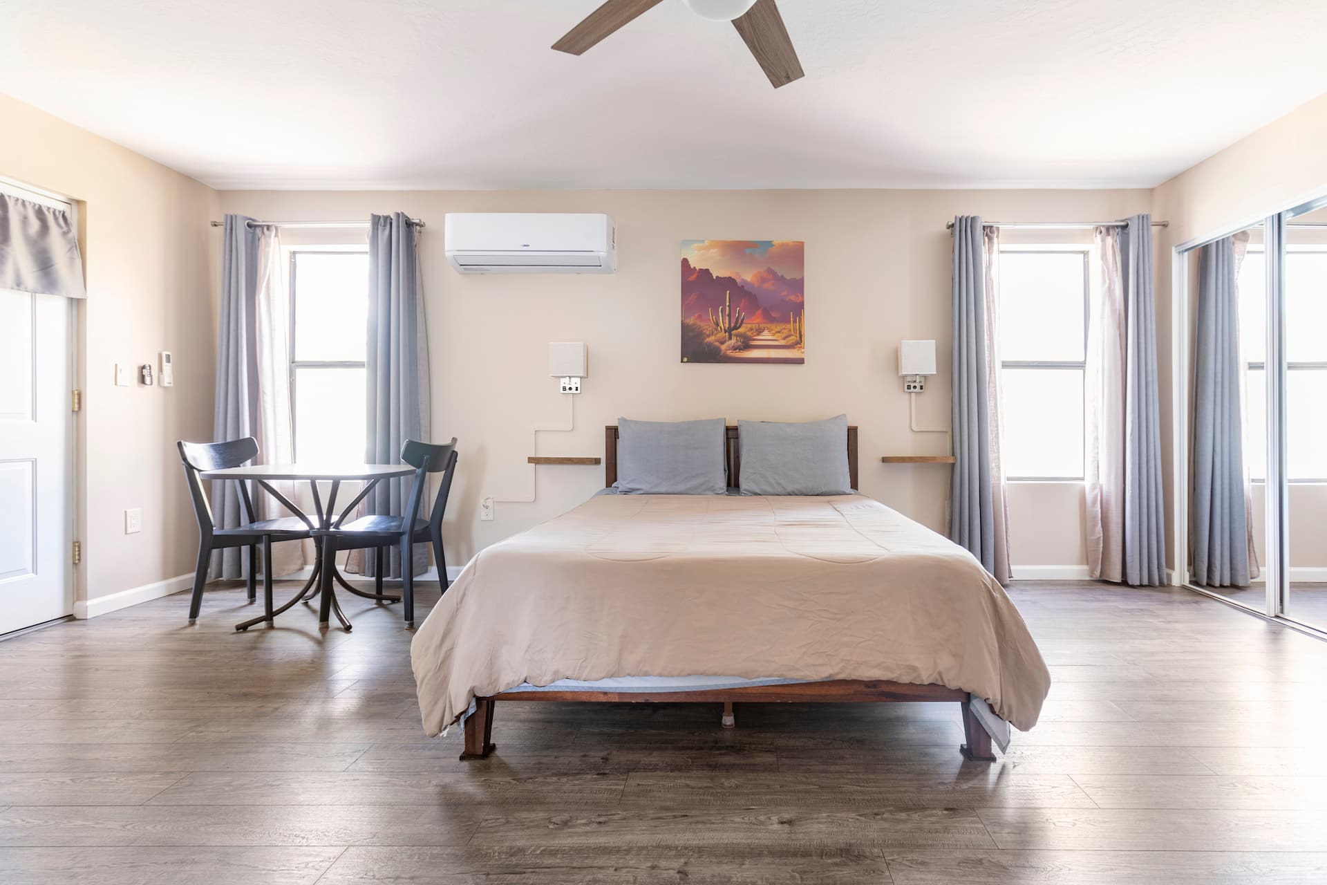 Private Studio Apartment + Views on Horse Property