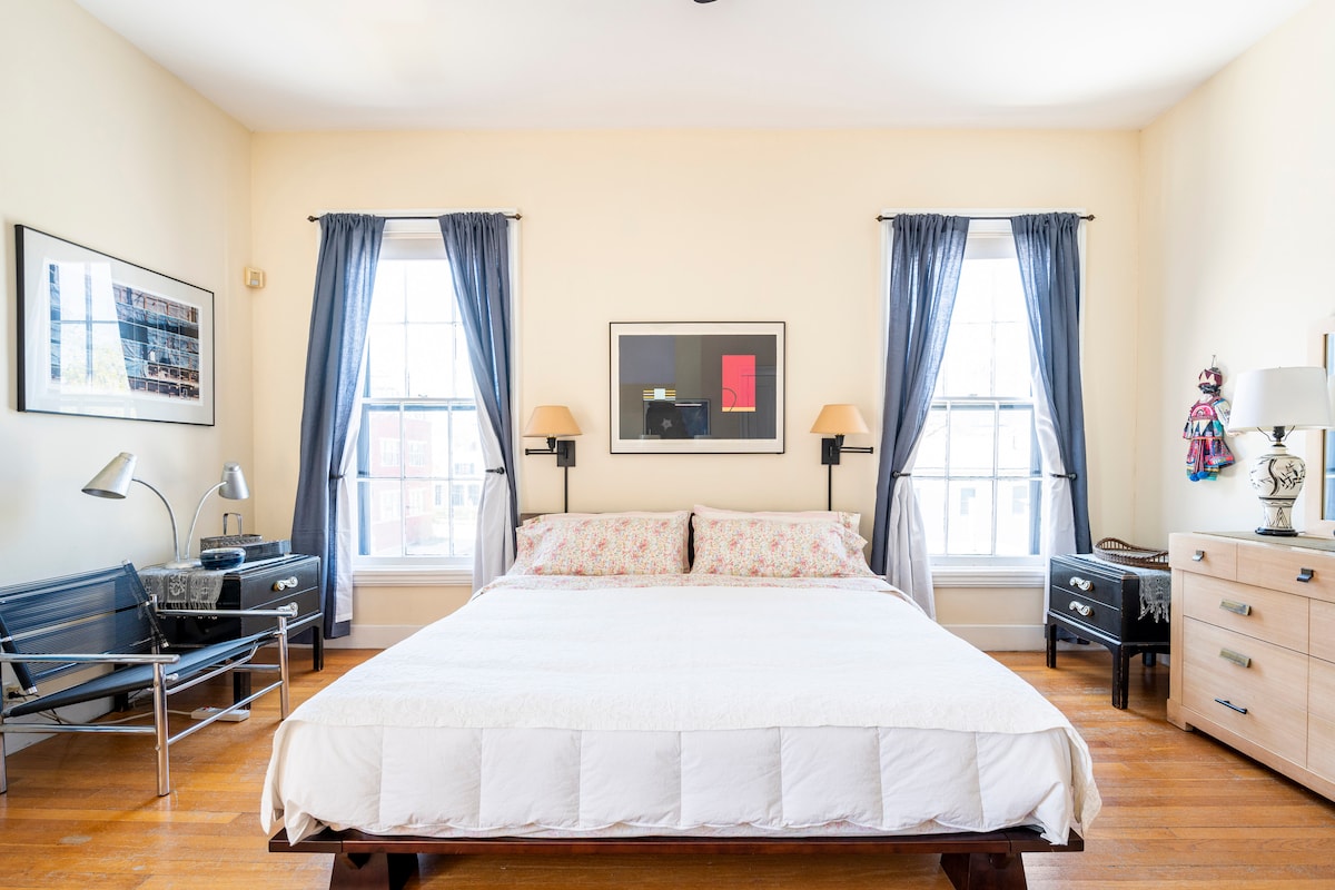 cama con madera moderna