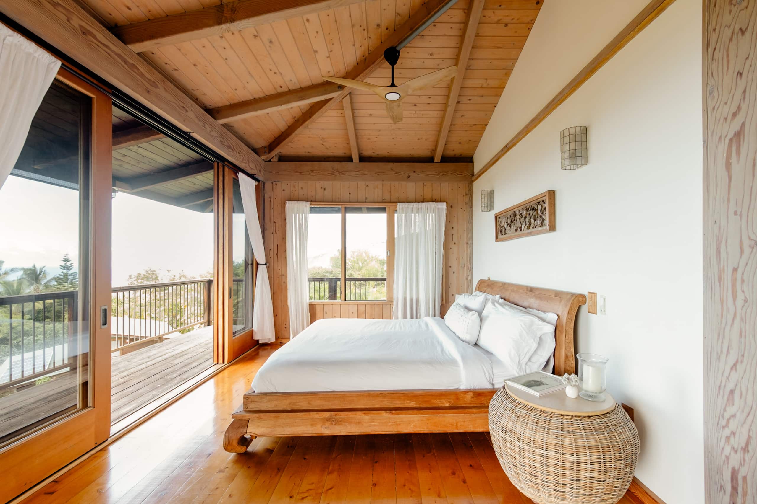Home in Captain Cook · ★4.96 · 2 bedrooms · 2 beds · 1.5 baths - Photo 14