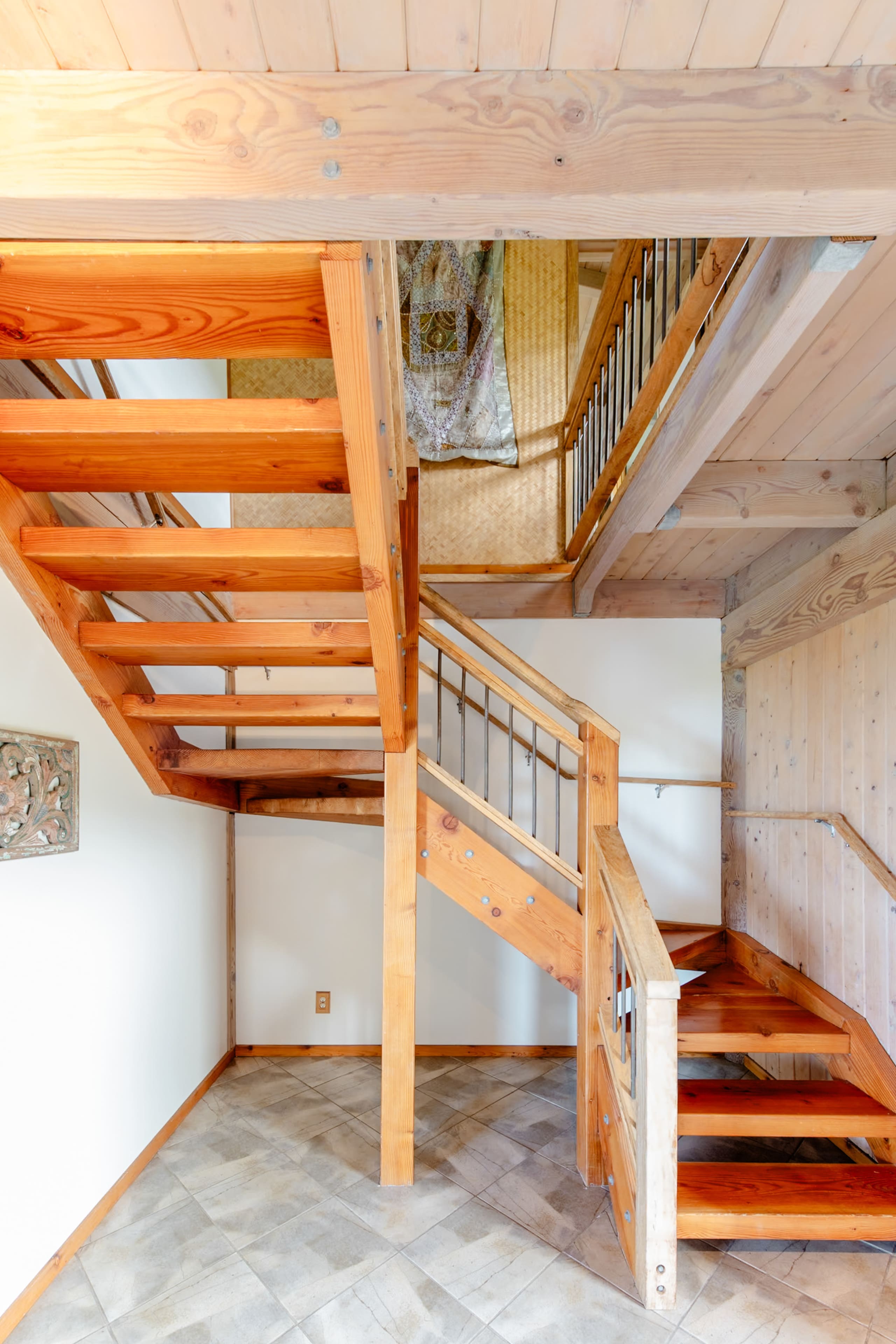 Home in Captain Cook · ★4.96 · 2 bedrooms · 2 beds · 1.5 baths - Photo 11