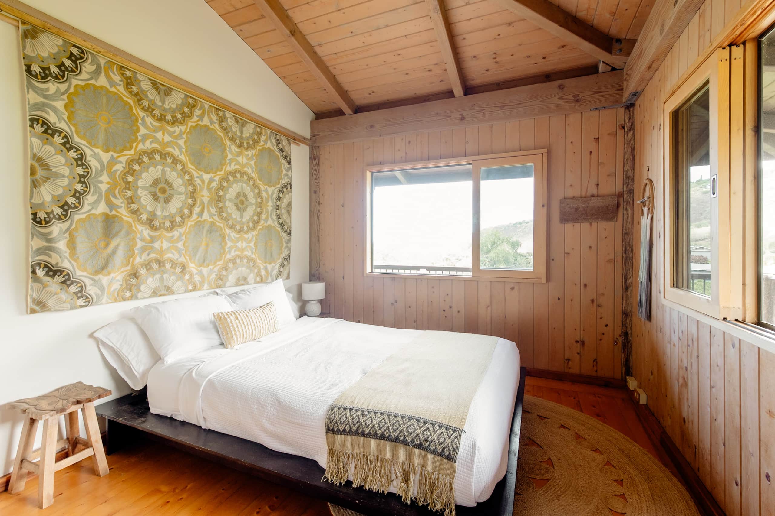Home in Captain Cook · ★4.96 · 2 bedrooms · 2 beds · 1.5 baths - Photo 21