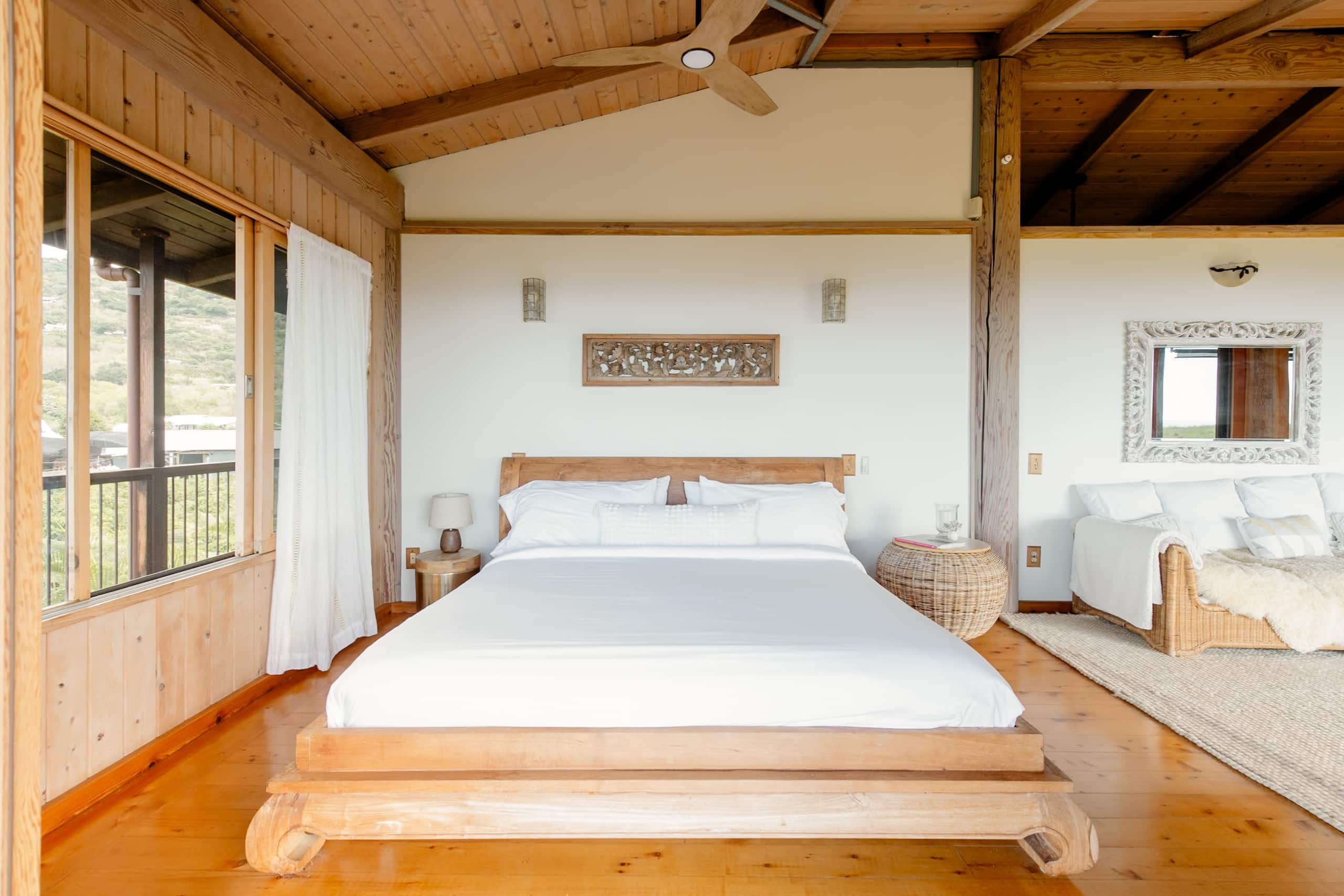 Home in Captain Cook · ★4.96 · 2 bedrooms · 2 beds · 1.5 baths - Photo 15