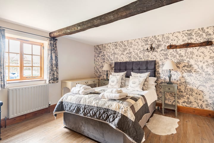 Downstairs Bedroom