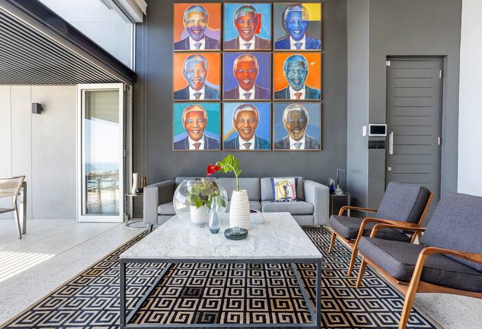 Admire Table Bay from a Contemporary Hideaway gallery image 2