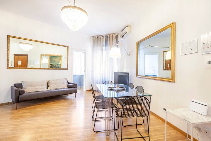 New 3bdr Apartment in the heart of Trastevere gallery image 2
