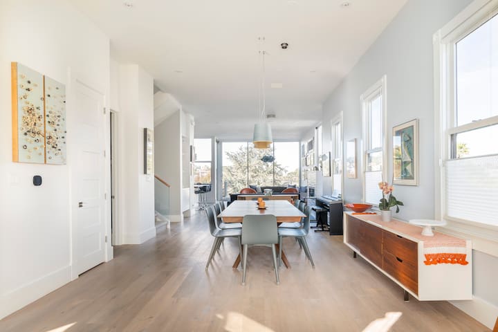 Stunning Modern Noe Valley Home gallery image 4