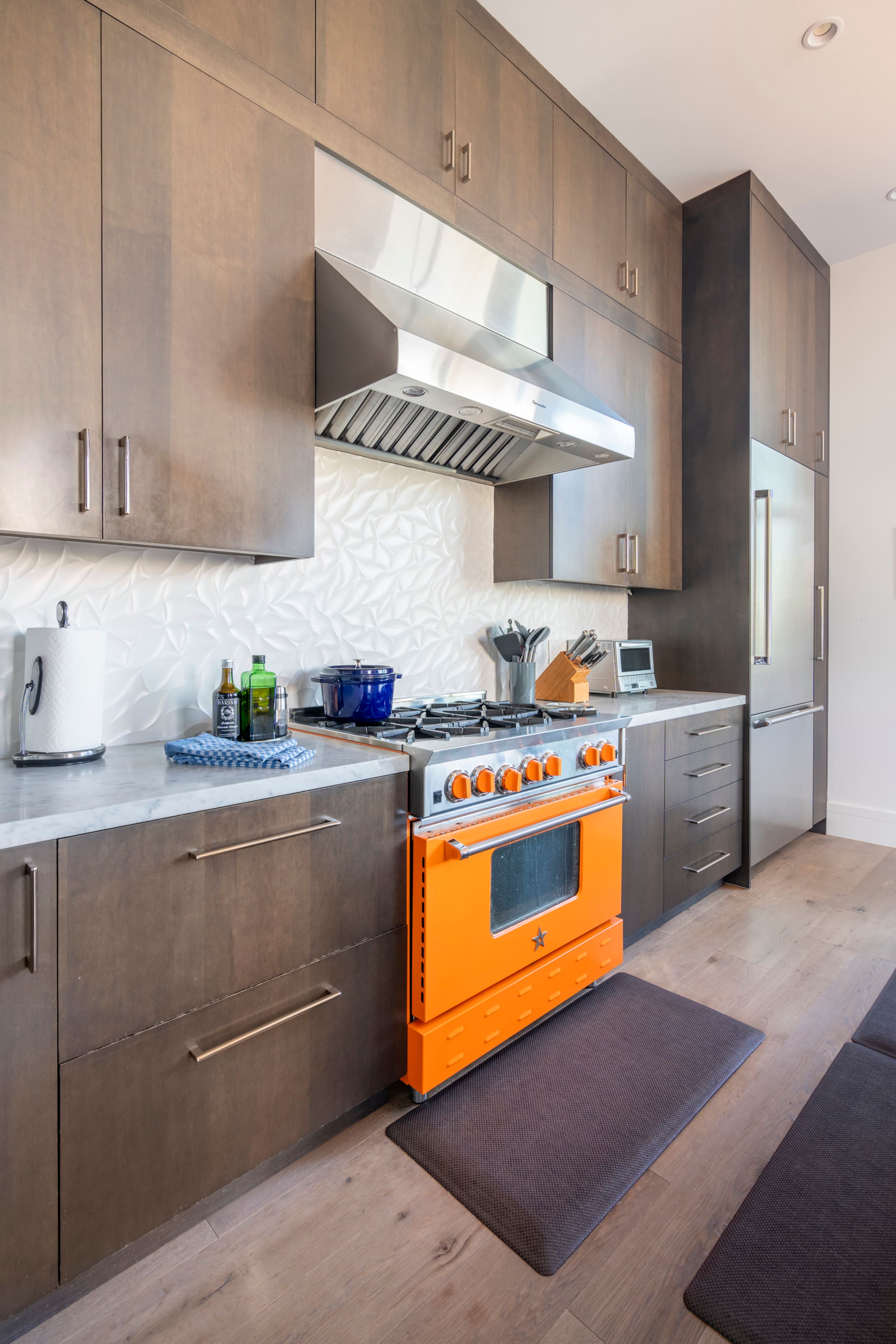 Townhouse in San Francisco · ★5.0 · 4 bedrooms · 4 beds · 3 baths - Image 11