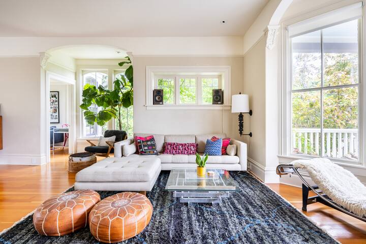 The Oceanview: Private Gated Compound with Views gallery image 5