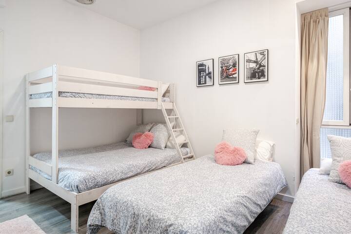 3 rooms apartment in Puerta del Sol gallery image 3