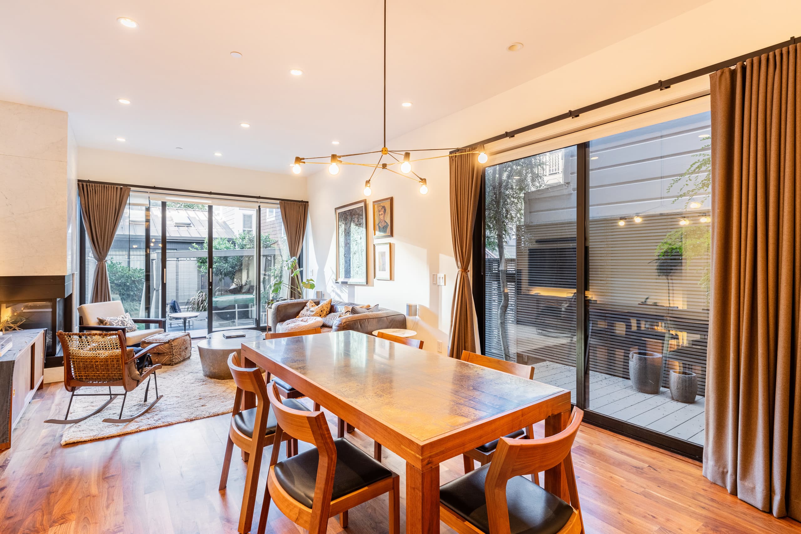 Townhouse in San Francisco · ★4.92 · 3 bedrooms · 3 beds · 2.5 baths - Image 21
