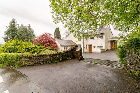 Greenbank House Spacious home for 10; Pet friendly