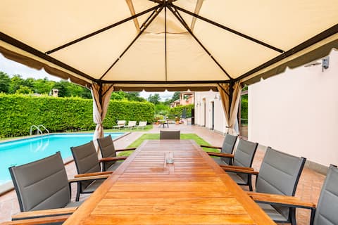 Villa Gilda Bracciano with Pool