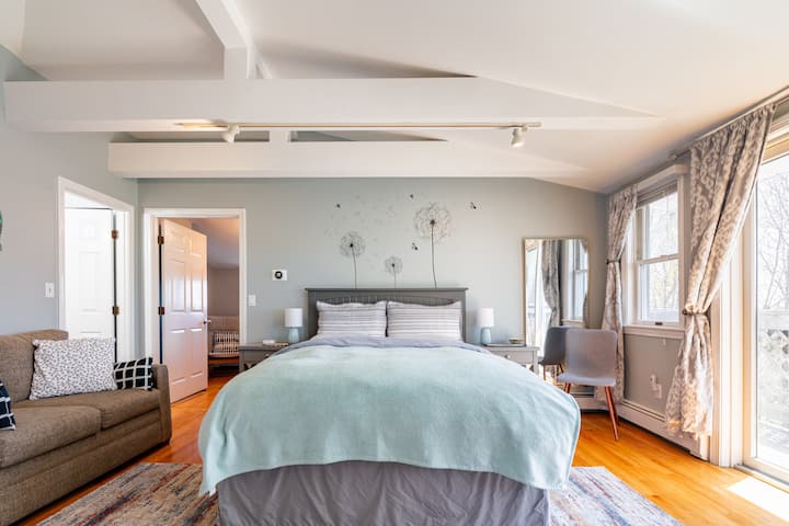 Queensize bed