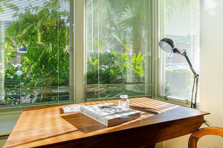 Architect’s Dublin City ,Central heritage home . gallery image 4