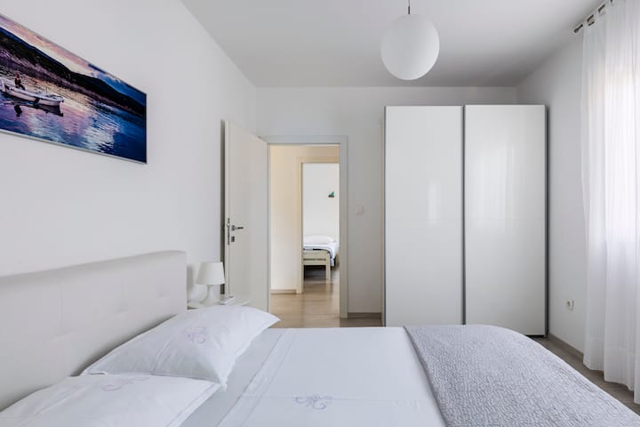 Спална соба 1