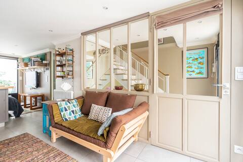 Beautiful Studio with Private Patio