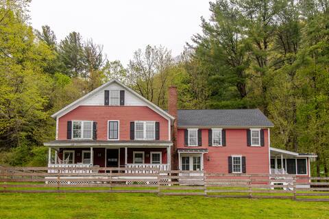 Berkshire Lake House, gunite pool, Chef's Kitchen