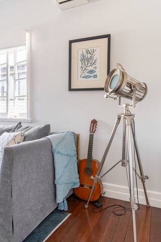 5 Bedroom House, CBD/New Farm, A/C, 4 Carparks gallery image 5