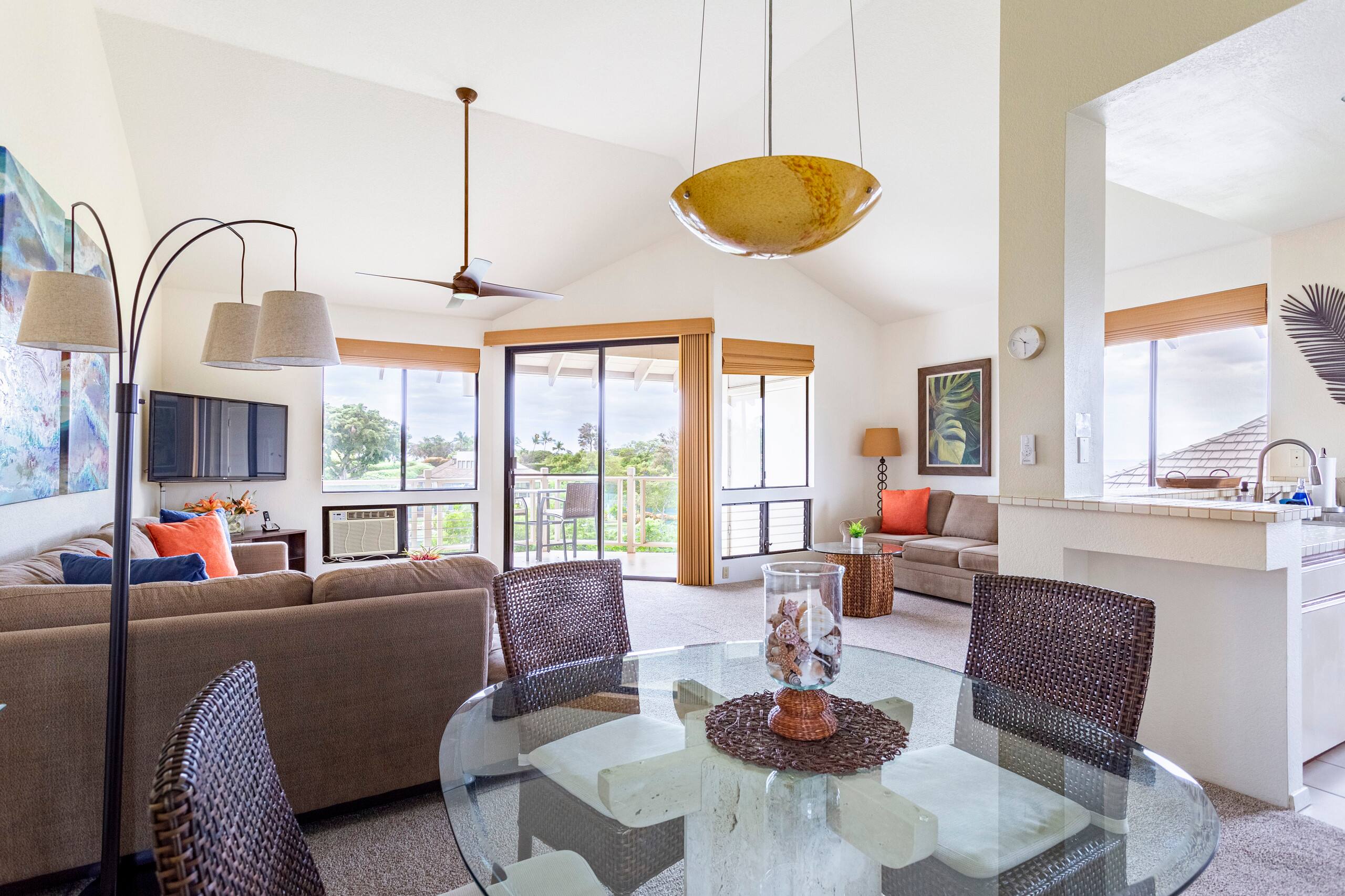 Condo in Wailea · ★4.91 · 1 bedroom · 2 beds · 2 private baths - Image 2