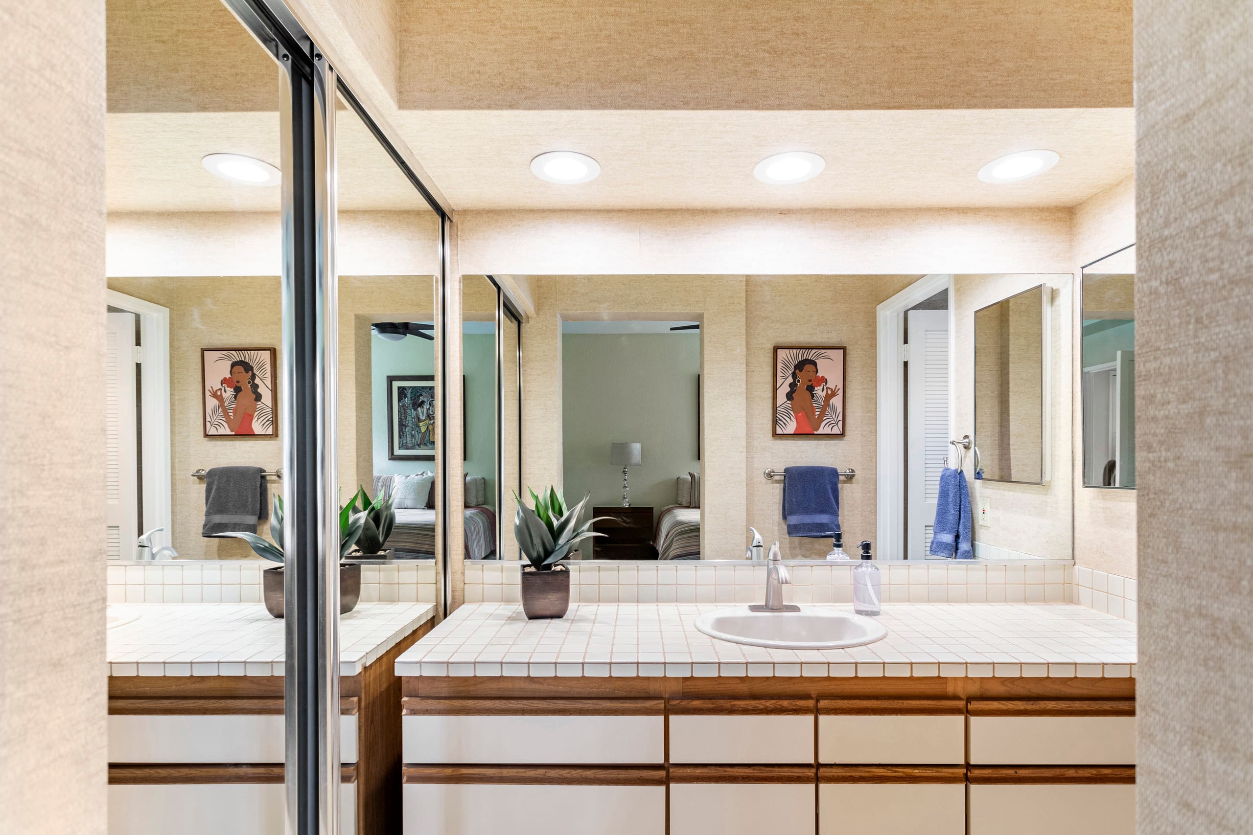 Condo in Wailea · ★4.91 · 1 bedroom · 2 beds · 2 private baths - Image 27