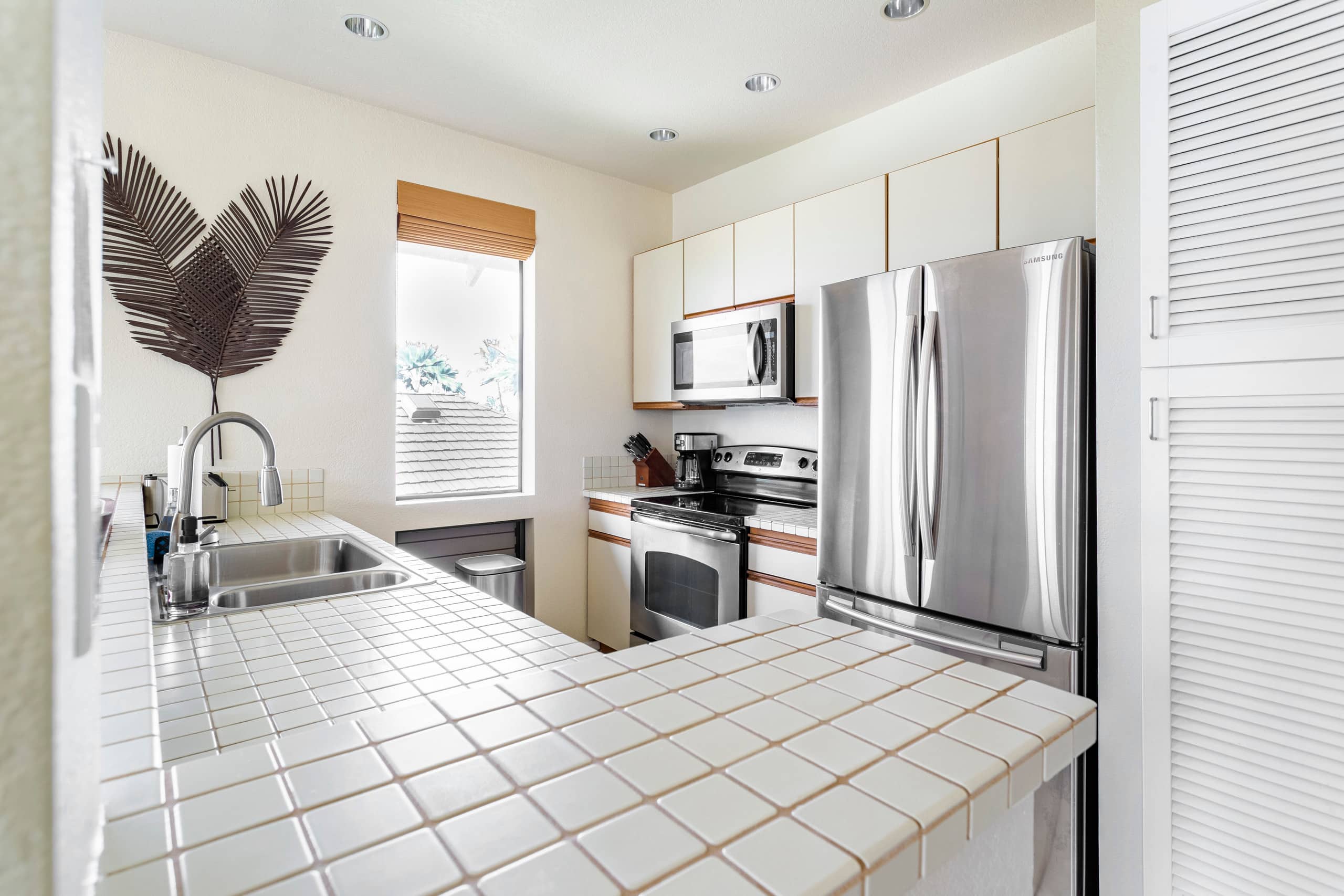 Condo in Wailea · ★4.91 · 1 bedroom · 2 beds · 2 private baths - Image 18