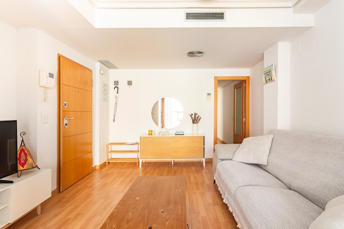 Successful Airbnb property: New, central and close to the sea. New downtown flat. in Dénia