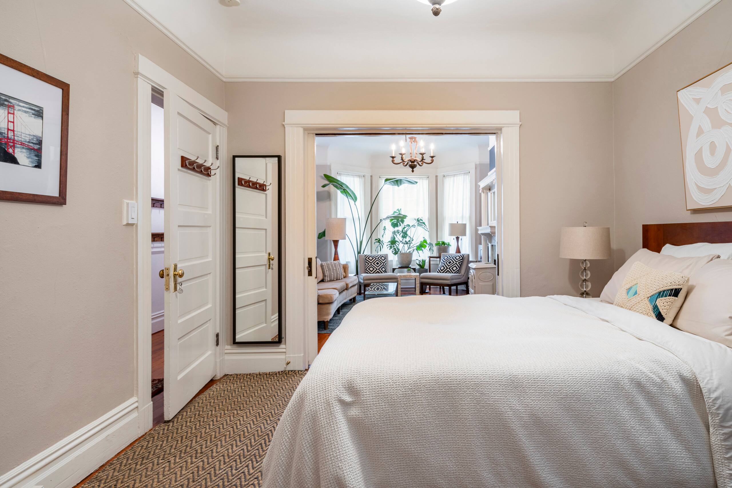 Condo in San Francisco · ★4.97 · 3 bedrooms · 3 beds · 1 bath - Image 13