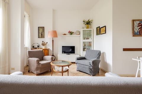 Top Airbnb: Spacious house with garden and annex a Viareggio