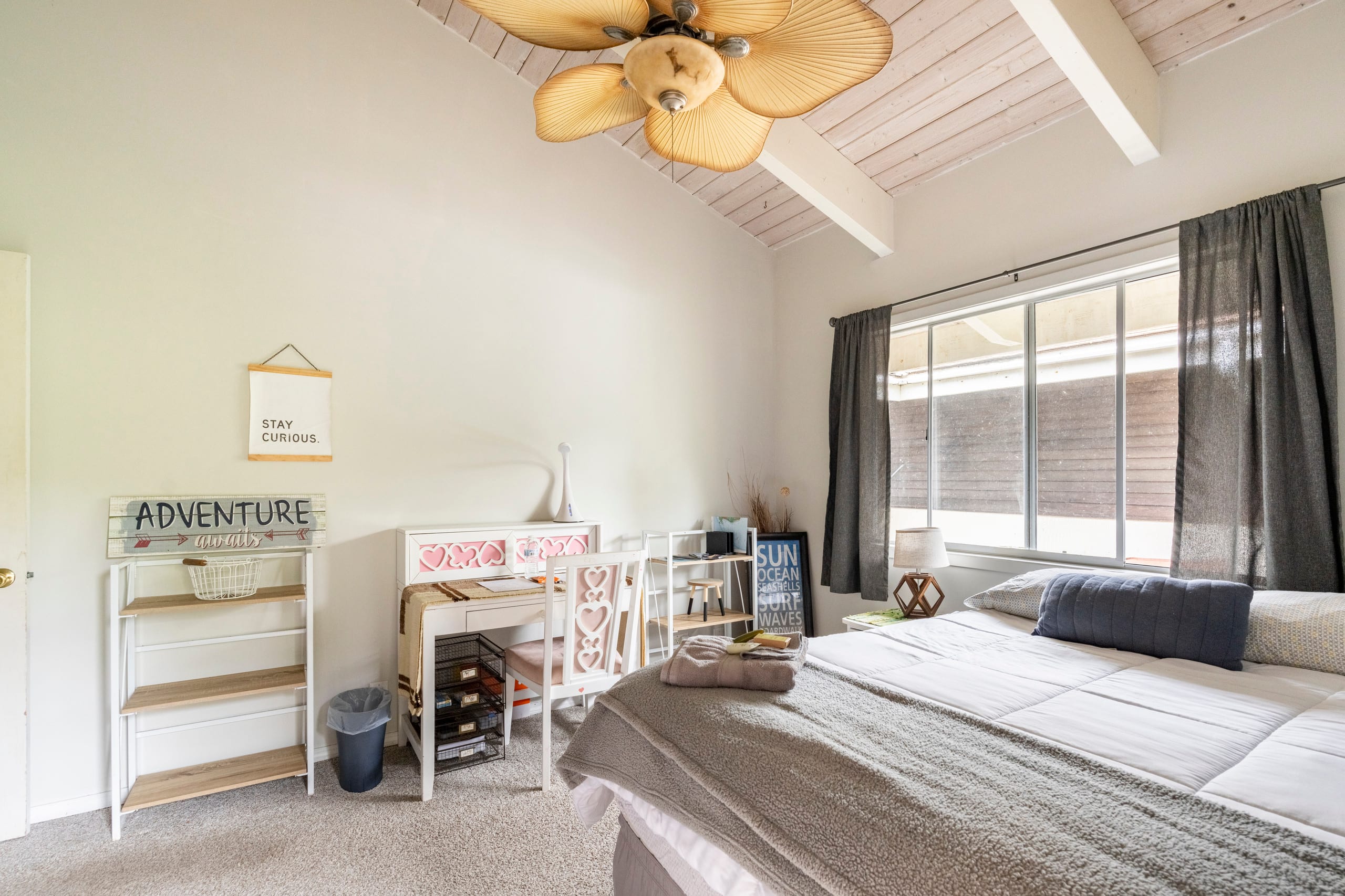 Affordable and ideal location - Photo 9