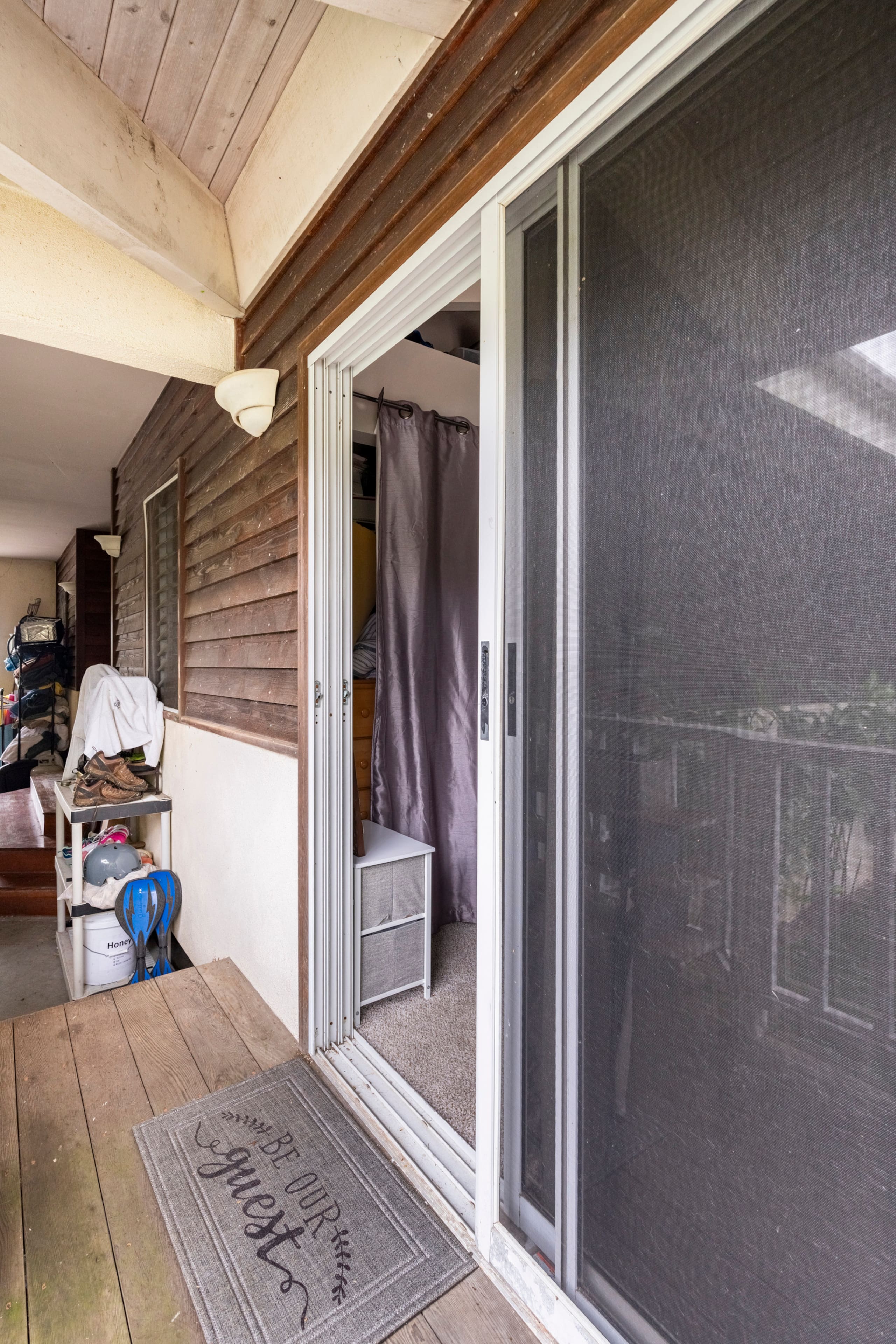 Affordable and ideal location - Photo 22