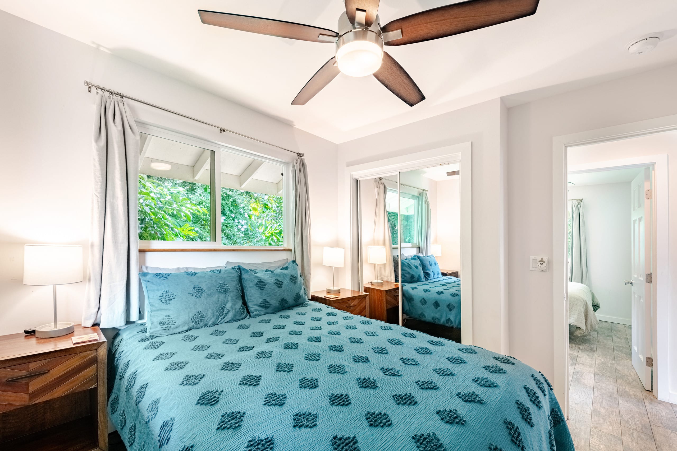 Kona Coffee Guesthouse- Tranquility w ocean views! - Image 8