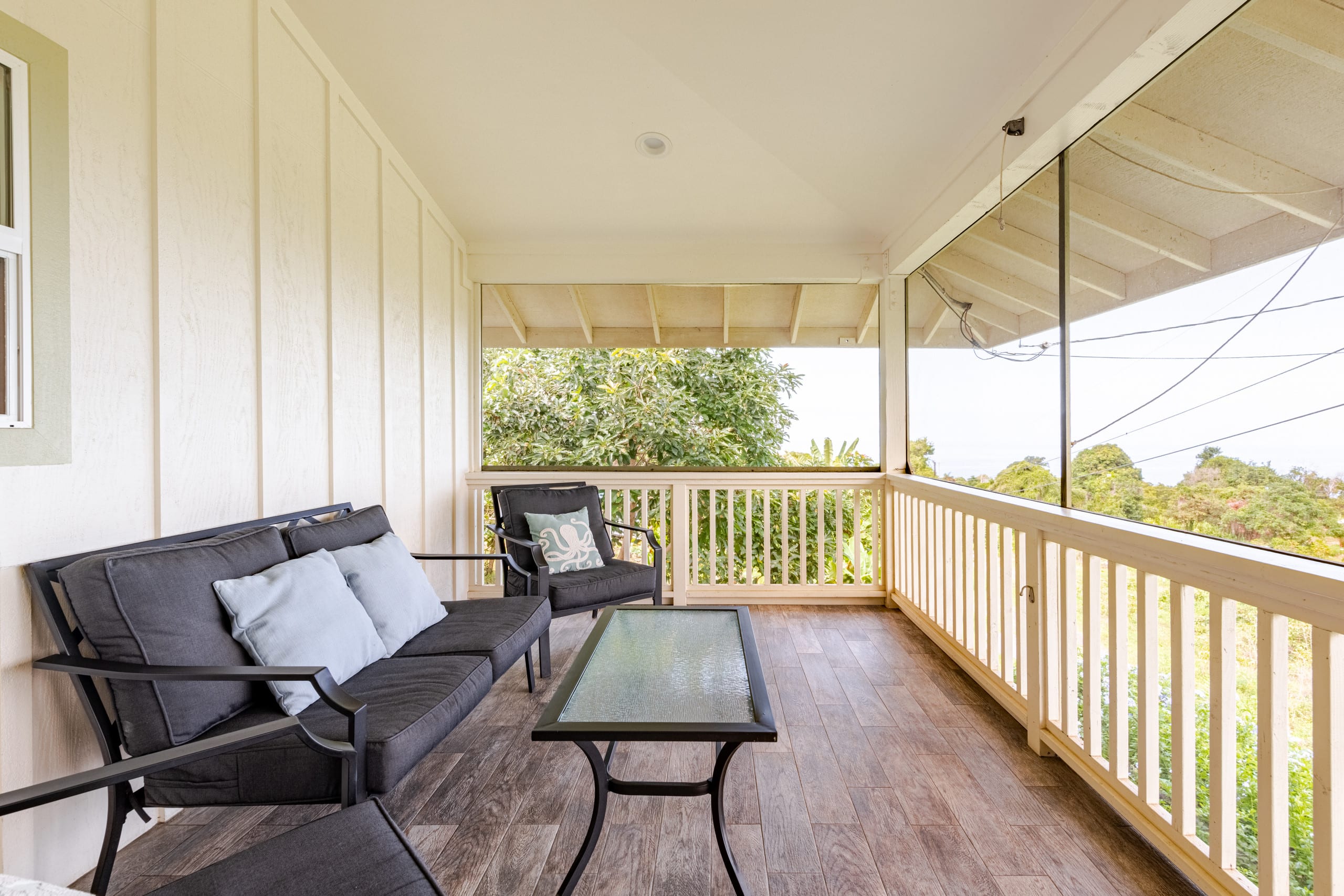 Kona Coffee Guesthouse- Tranquility w ocean views! - Image 6