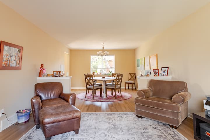 Walk To Shopping, Parks, Transportation