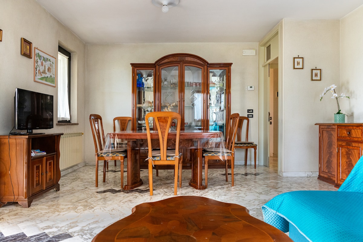 Airbnb con migliori performance: Apartment in a Villa with a Garden a Pescara